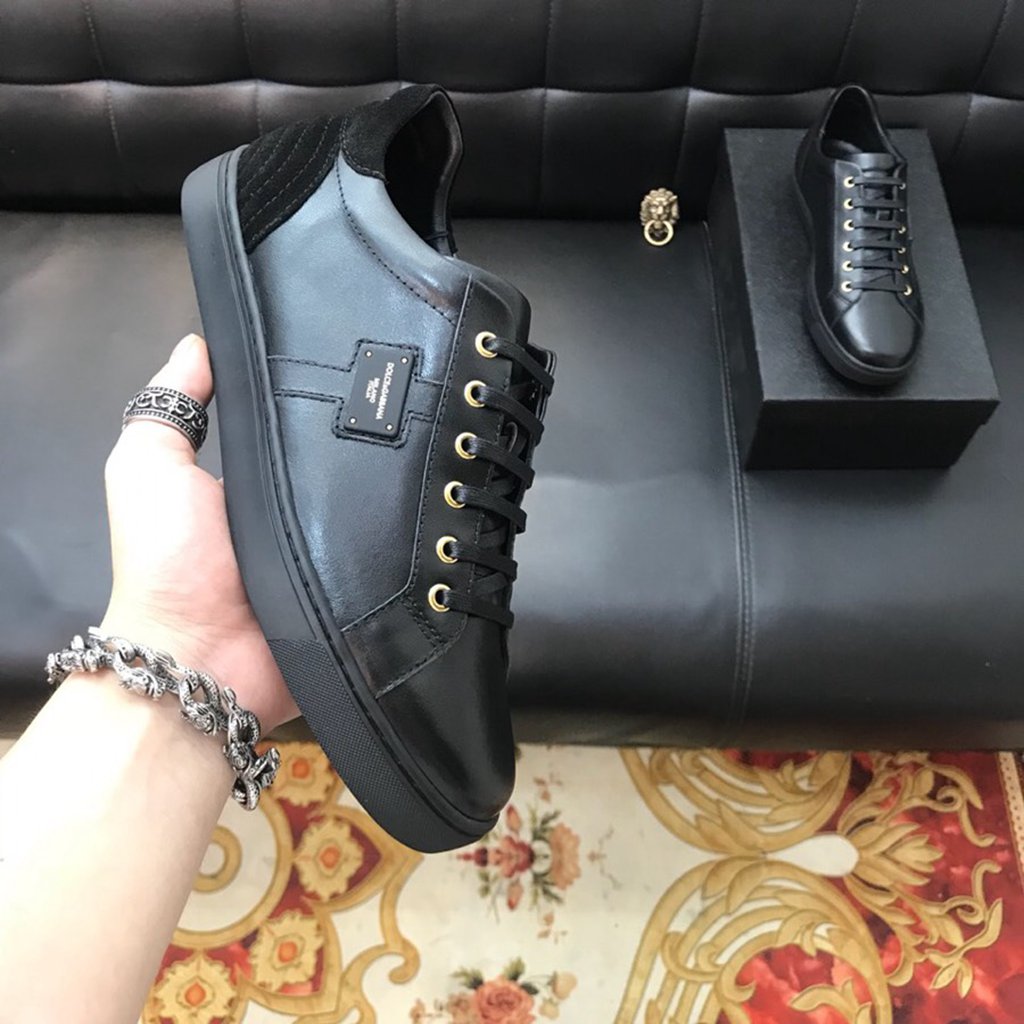 D*G sneaker